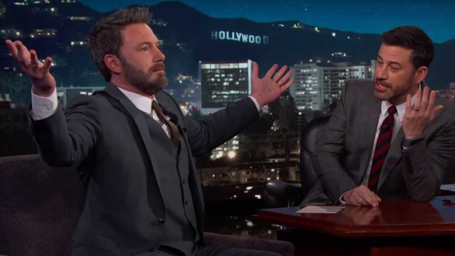Ben Affleck offeso perché Casey non lo ha ringraziato ai Golden Globes? Il video