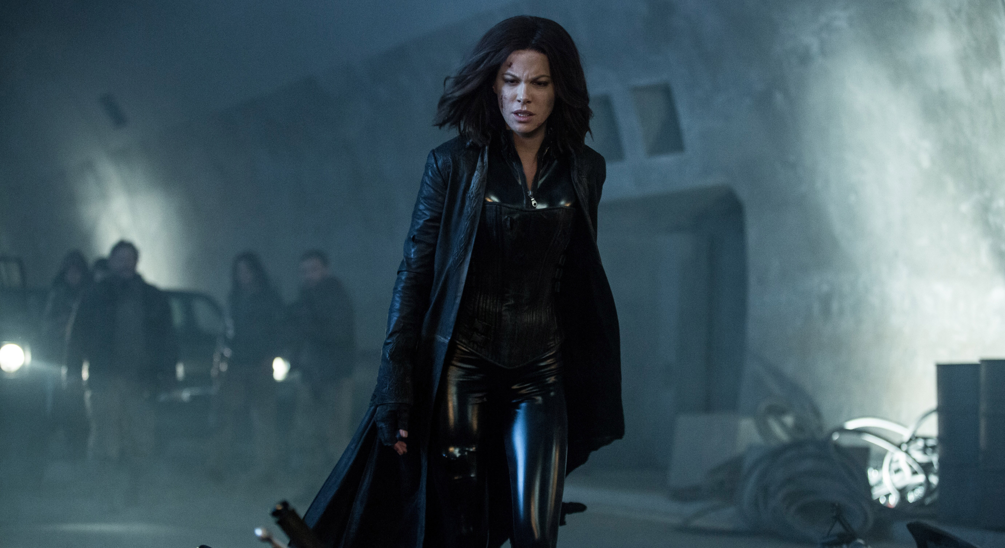 Kate Beckinsale è la glaciale vampira Selene nell'ultimo capitolo della saga di Underworld