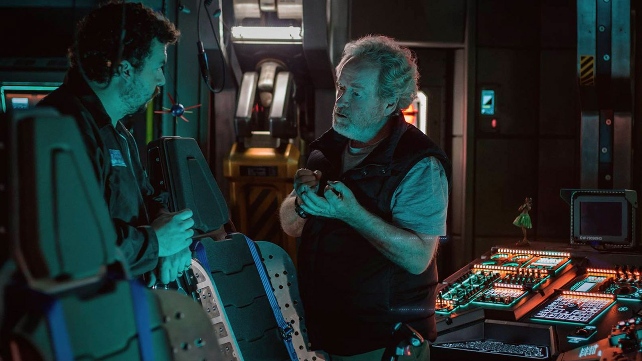 Ridley Scott sul set di Alien: Covenant