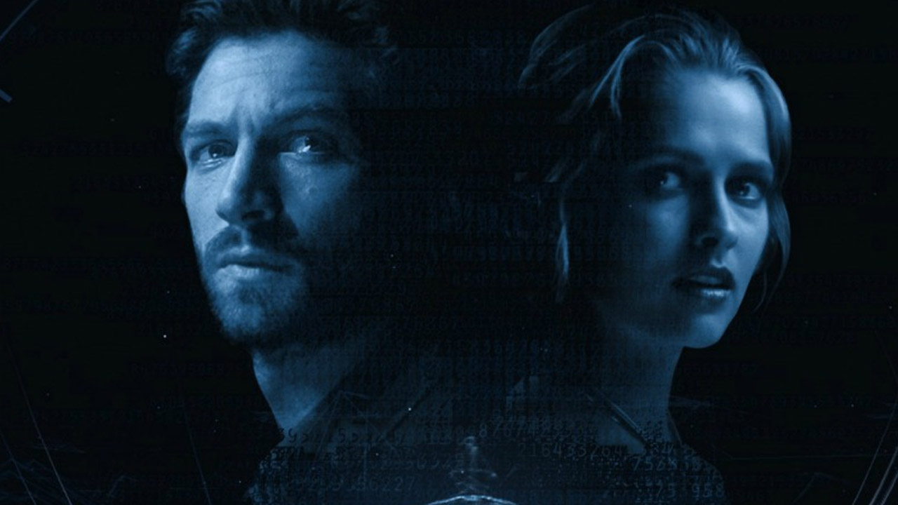 2:22 – Il destino è già scritto: un misterioso puzzle soprannaturale. La recensione 2: 22 - Il destino è già scritto , i due protagonisti Michiel Huisman e Teresa Palmer