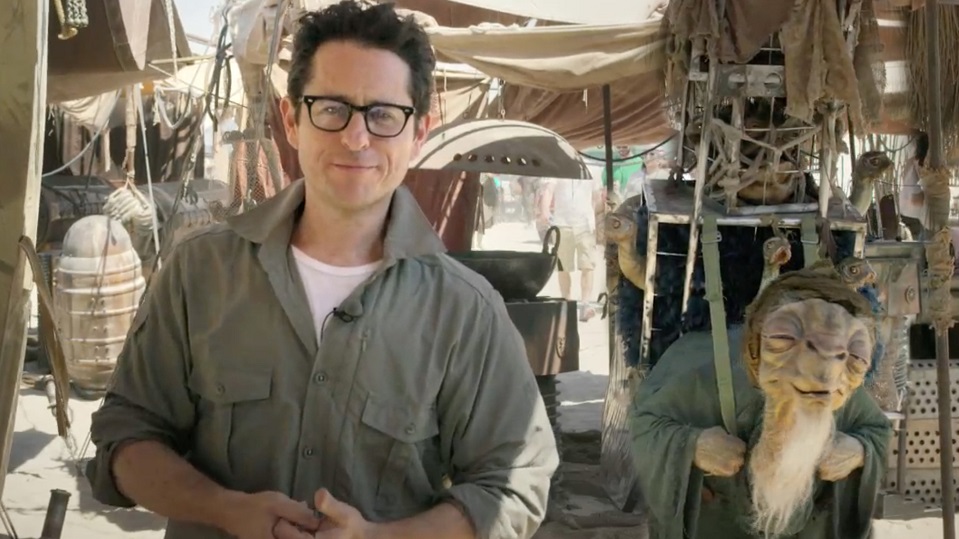 Star Wars: Episodio IX, la Paramount è furibonda con J.J. Abrams J.J. Abrams in Star Wars