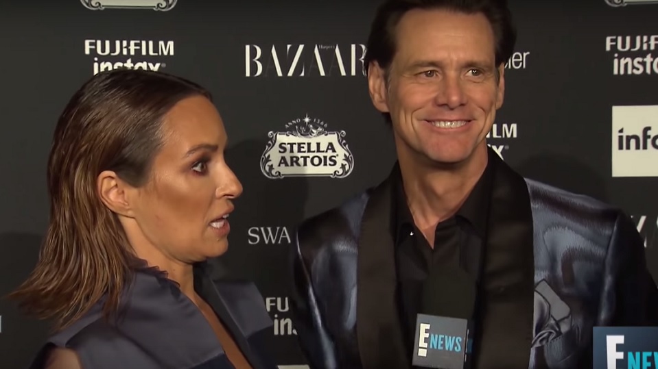 Jim Carrey protagonista dell’intervista più WTF e delirante dell’anno. Video Jim Carrey