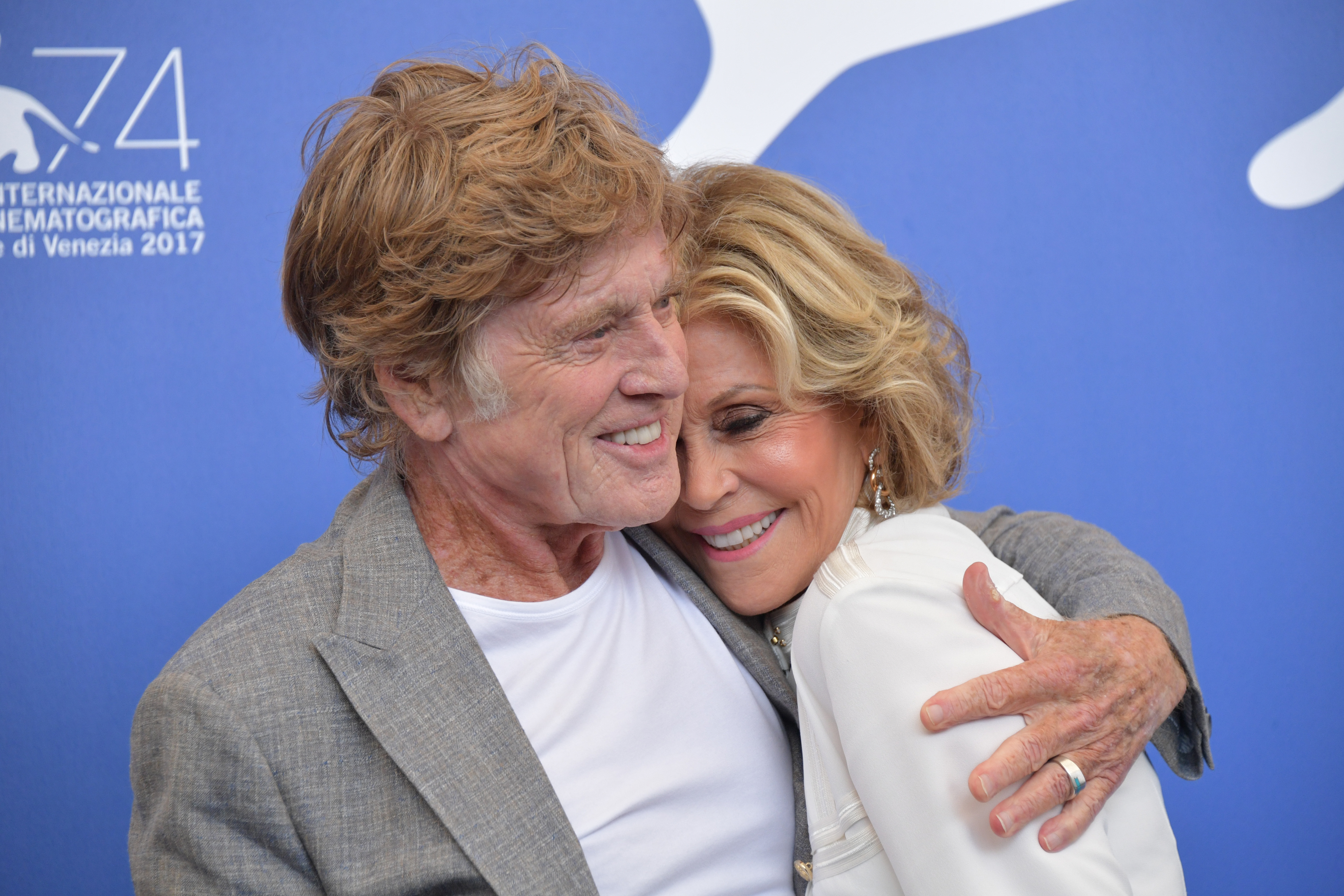 Venezia 74, Jane Fonda: «Robert Redford bacia ancora da Dio!» Redford Fonda Leoni alla carriera 2017!