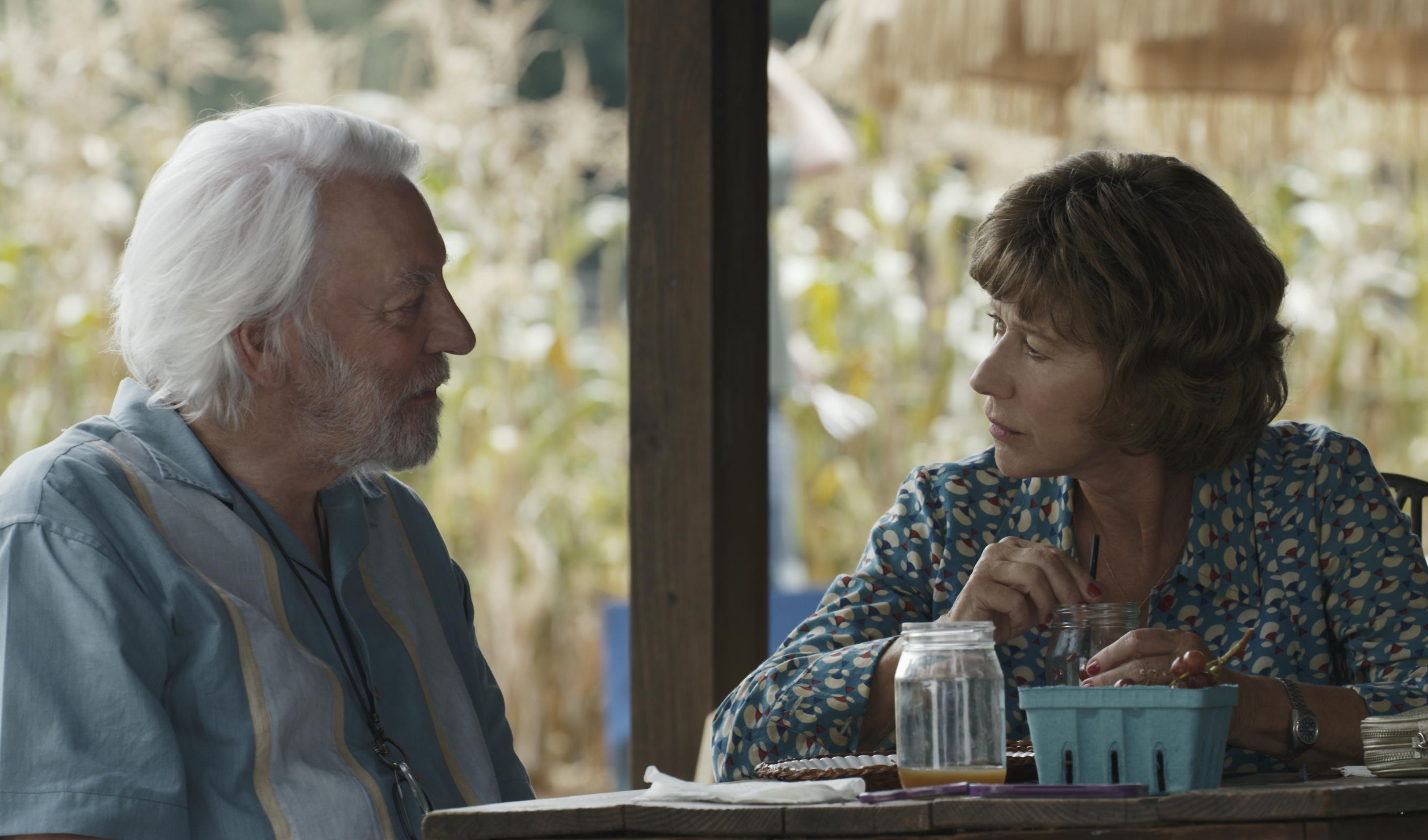 Virzì fa scoppiare una guerra critica tra Italia e Stati Uniti. The Leisure Seeker è una bufala o un gran film? Il film di Virzì con Shuterland e Mirren al Festival di Venezia
