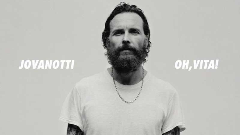 Oh, vita!, il doc sull’ultimo album di Jovanotti sbarca al cinema Oh, vita! di Jovanotti