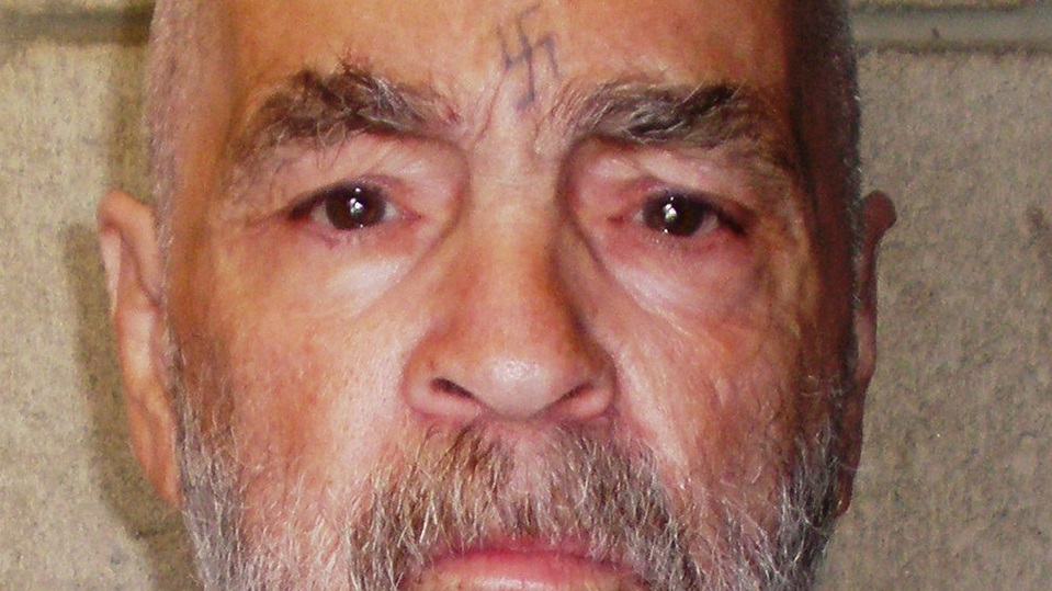 Charles Manson è in fin di vita: il celebre criminale avrebbe ormai le ore contate Charles Manson