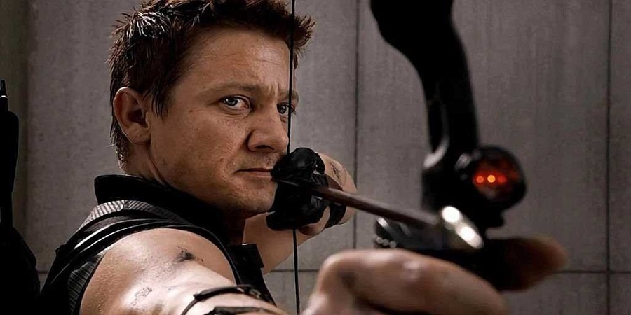 jeremy-renner-gave-the-perfect-response-to-why-hawkeye-is-joining-team-cap-in-civil-war
