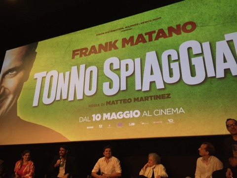 TONNO SPIAGGIATO SCARICA