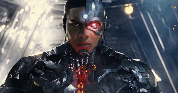 Justice-League-Tv-Spots-Aquaman-Cyborg