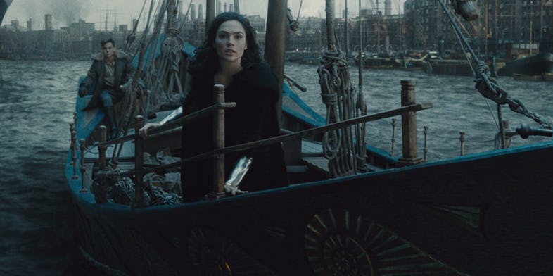 wonder-woman-gal-gadot-chris-pine-boat