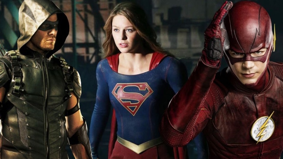 Arrowverse Batwoman Entra In Azione Nella Nuova Immagine Ufficiale Del Crossover Elseworlds 2045