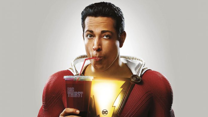 DC FanDome: svelato il titolo ufficiale di Shazam! 2. E promette guai seri per l’eroe di Zachary Levi