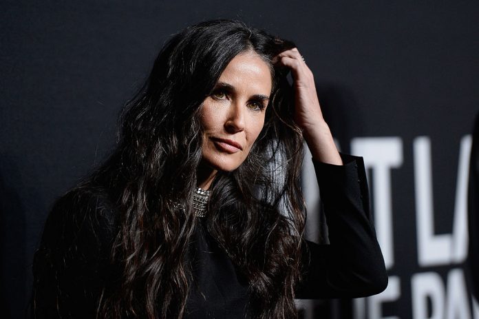 La rivelazione shock di Demi Moore: «A 15 anni mia madre mi ha venduta a un uomo per 500 dollari»
