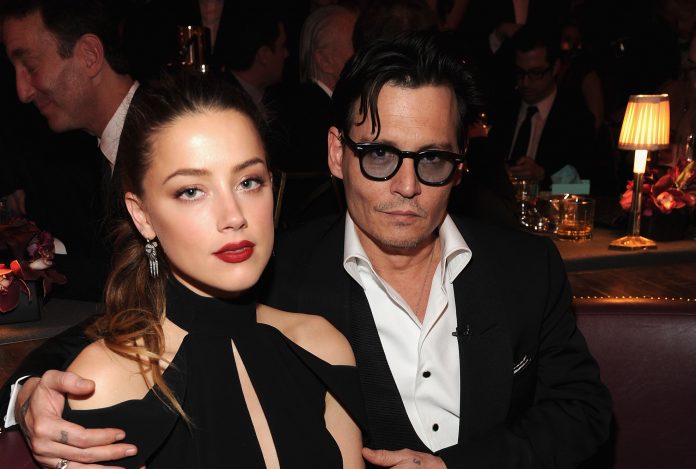 Johnny Depp e Amber Heard, lo scontro continua: per l’attore il processo è stato influenzato