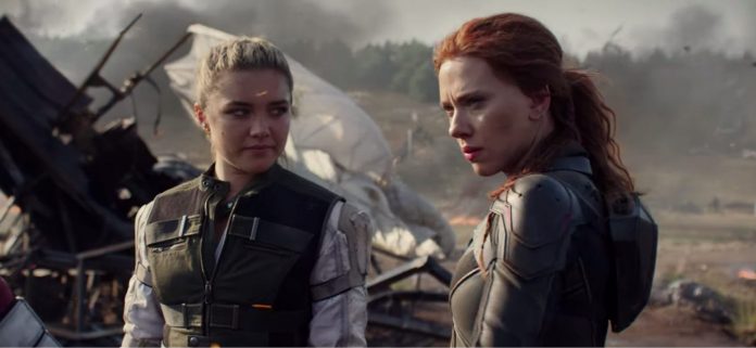Black Widow: ecco perché secondo Florence Pugh il cinecomic Marvel “sarà terrificante” Florence Pugh Scarlett Johansson Black Widow