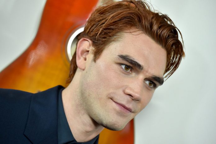 Cosa mi lasci di te: il film con KJ Apa su Prime Video Cosa mi lasci di te uscita Italia