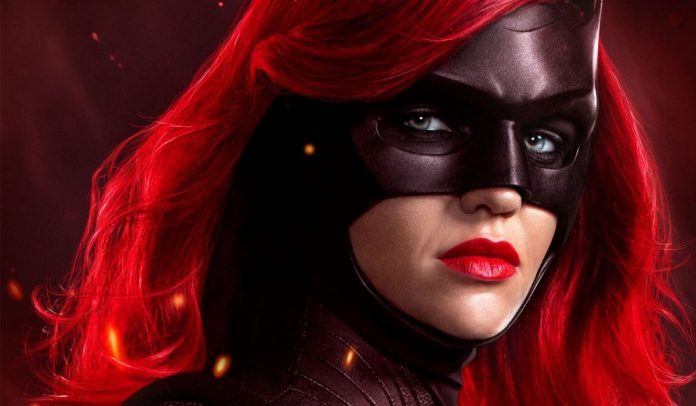 Batwoman riporta sullo schermo Kate Kane! Ecco chi la interpreterà al posto di Ruby Rose Batwoman