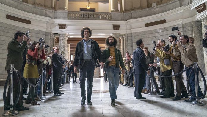 Il processo ai Chicago 7, la recensione del film di Aaron Sorkin
