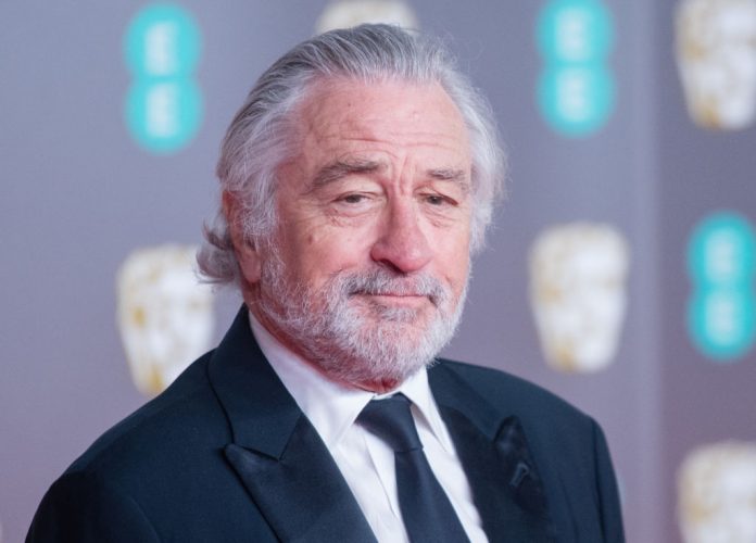 Nonno questa volta è guerra: su Sky la commedia con Robert De Niro Nonno questa volta è guerra uscita