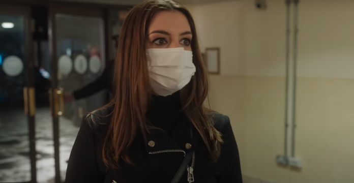 Locked Down: il trailer del film con Anne Hathaway sull’isolamento da pandemia Locked Down