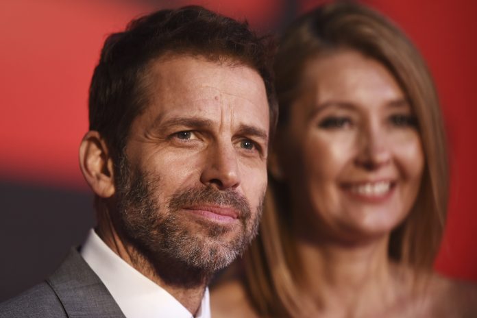 Zack Snyder durissimo contro gli haters di Justice League: «Non capite un c***o» Zack Snyder