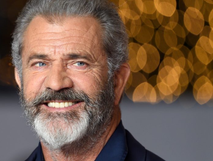Mel Gibson fa causa a una donna. E lo “smielato” motivo ha dell’incredibile Mel Gibson