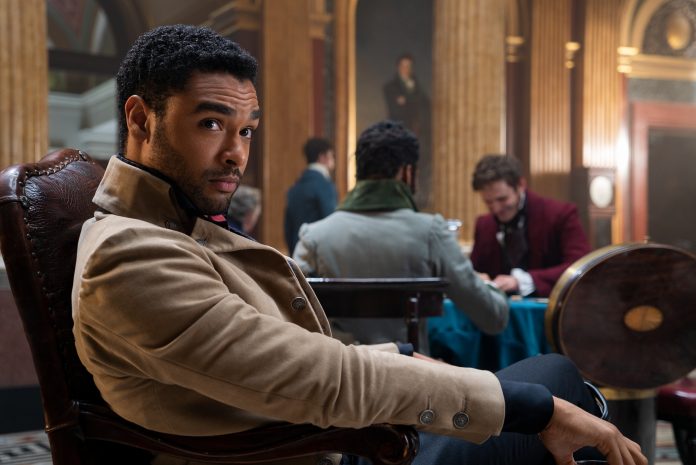 Bridgerton, è ufficiale: Regé-Jean Page non tornerà nella seconda stagione. Ecco il motivo Bridgerton Regé-Jean Page
