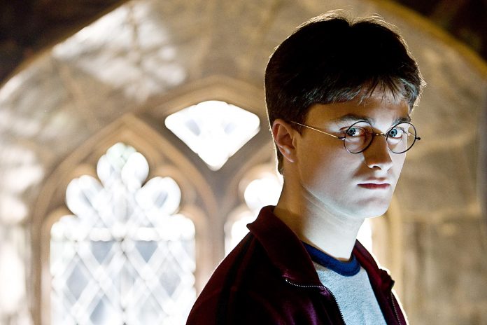 «Imbarazzante»: Daniel Radcliffe spiazza i fan di Harry Potter con nuove dichiarazioni