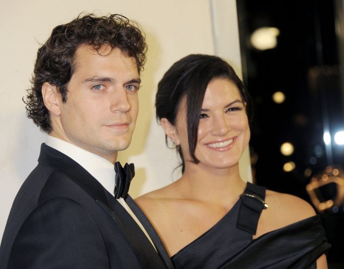 Henry Cavill: i fan sono infuriati con l’attore a causa di Gina Carano. Ecco il motivo
