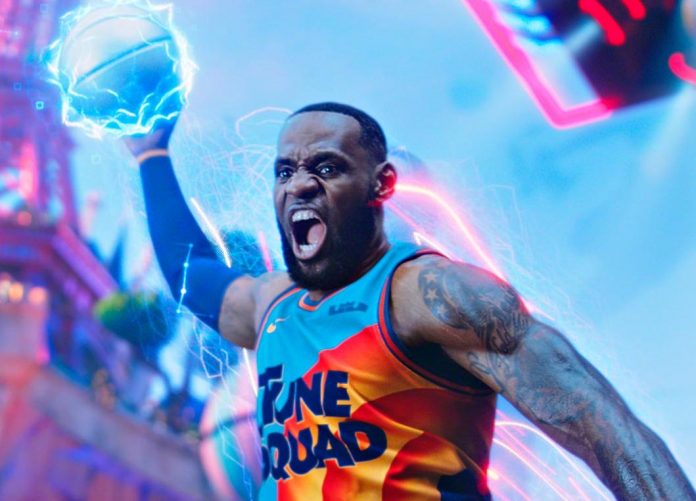 Space Jam: A New Legacy, le prime foto ufficiali del film con LeBron James Space Jam: A New Legacy LeBron James