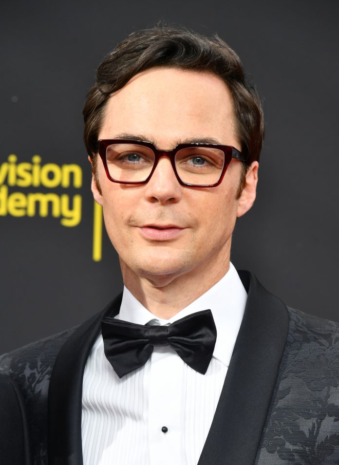 Jim Parsons: età, marito e film con l’attore che interpreta Sheldon in TBBT
