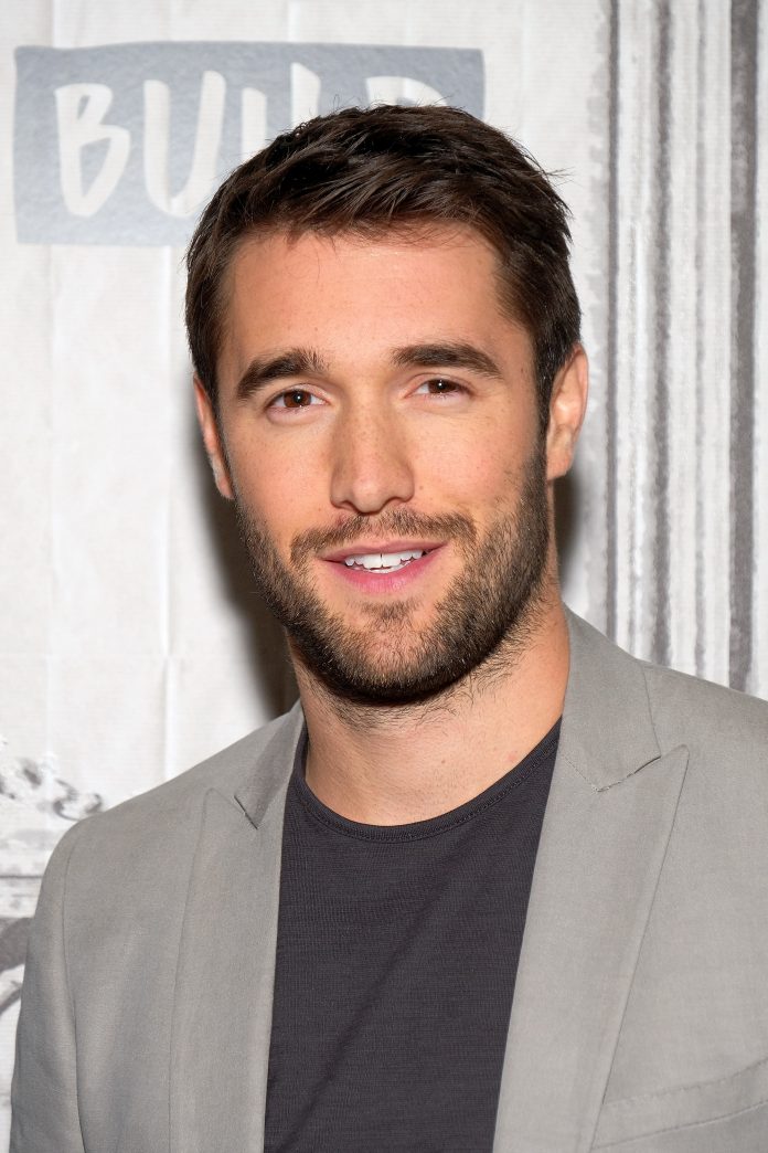 Josh Bowman: età, vita privata e film dell’attore di Revenge