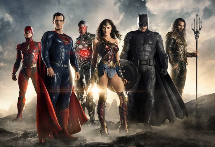 Justice League: ecco chi chiese di rimuovere il suo nome dal film di Joss Whedon Justice League Chris Terrio