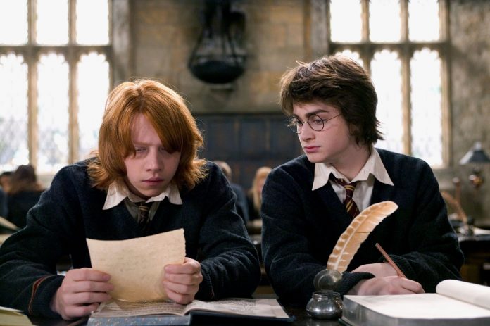 Harry Potter: quanto costerebbe frequentare Hogwarts oggi? Adesso abbiamo una risposta Harry Potter Hogwarts