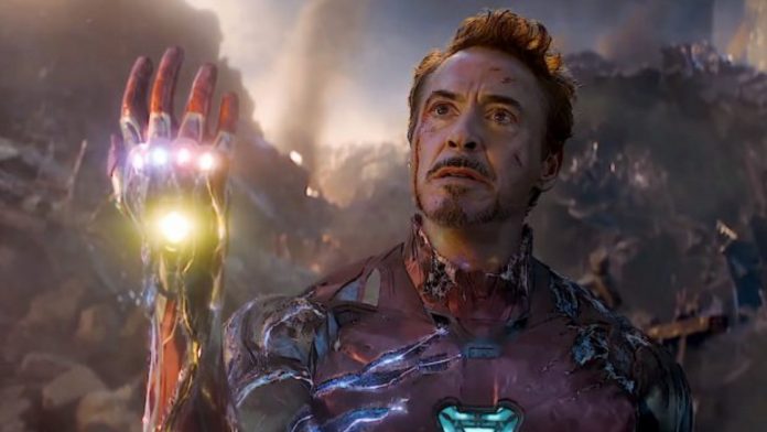 Gli Avengers potevano davvero salvare Iron Man. E il modo è così semplice che vi farà infuriare Iron Man Avengers