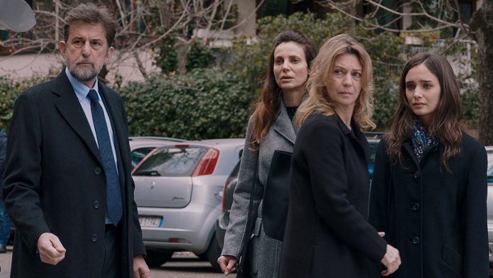 Tre piani: il teaser trailer del film di Nanni Moretti in Concorso al Festival di Cannes 2021 Tre piani Nanni Moretti