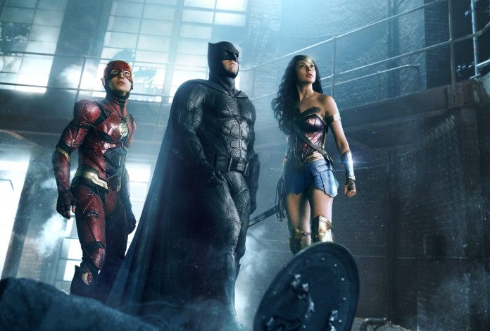 Non solo Snyder Cut: i fan chiedono a gran voce la versione originale di un altro film DC Justice League Snyder Cut