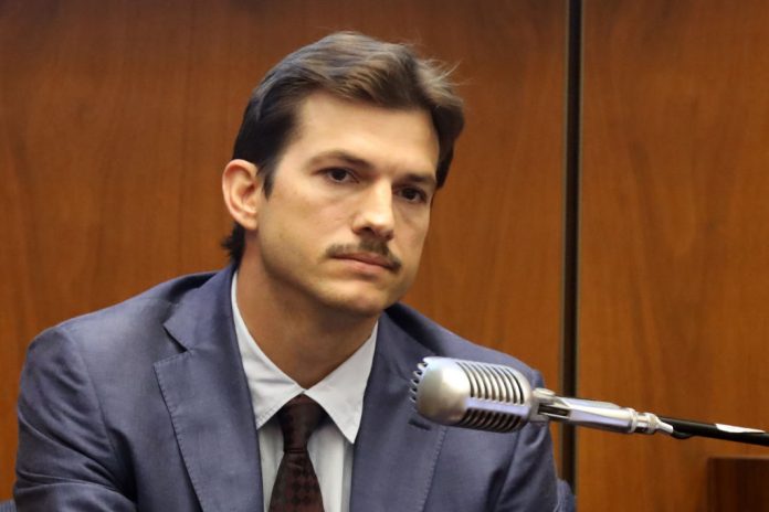 Ashton Kutcher: condannato a morte l’uomo che uccise la fidanzata dell’attore Ashton Kutcher