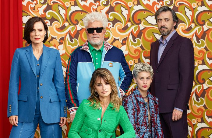 Mostra del cinema di Venezia 2021: Madres Paralelas di Pedro Almodóvar sarà il film d’apertura Madres Paralelas