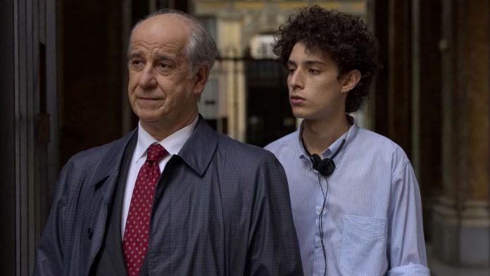 È stata la mano di Dio: ecco il primo teaser trailer del nuovo film di Paolo Sorrentino è stata la mano di dio trailer