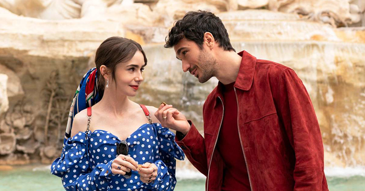 Lily Collins e Eugenio Franceschini nei panni di Emily e Marcello in Emily in Paris