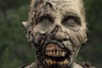 Uno zombie di The Walking Dead