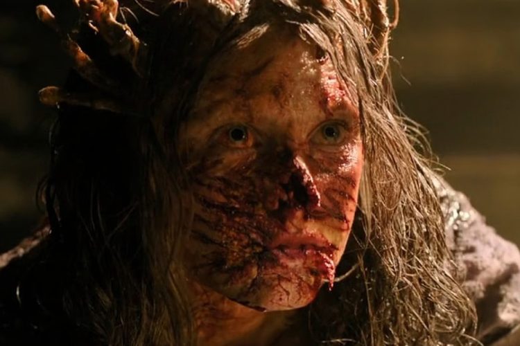Uno zombie stalker nella serie Tv The Last of Us 2