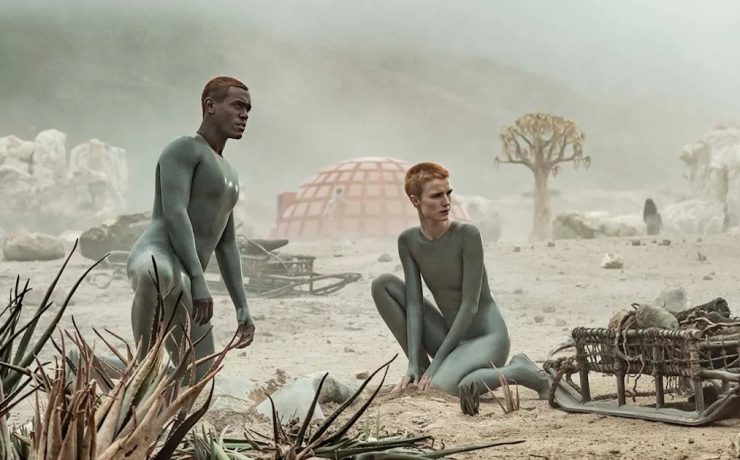La serie TV sci-fi prodotta da Ridley Scott, Raised by Wolves - Una nuova umanità
