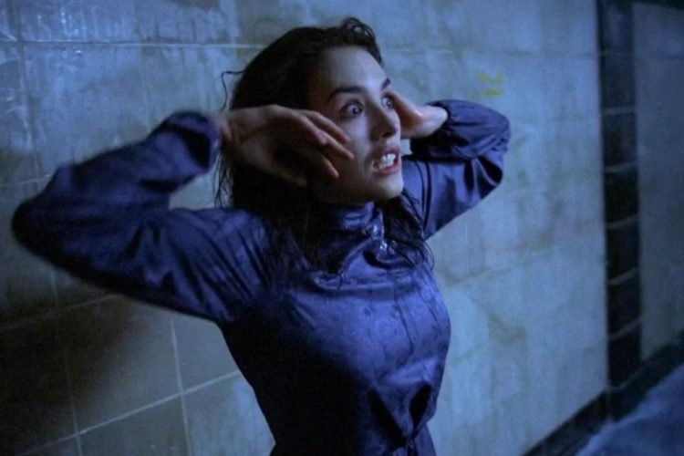 un frame del film horror Possession