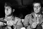 Una scena del film italiano Tutti a casa di Comencini