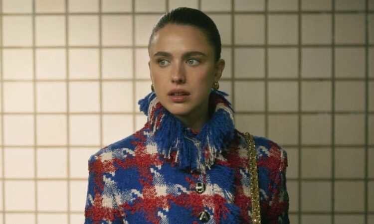 Margaret-Qualley_Gondry primo piano di Margaret Qualley